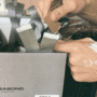 20250721_glue_2.gif
