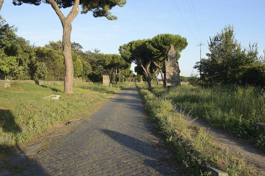 road_appian_way.jpg